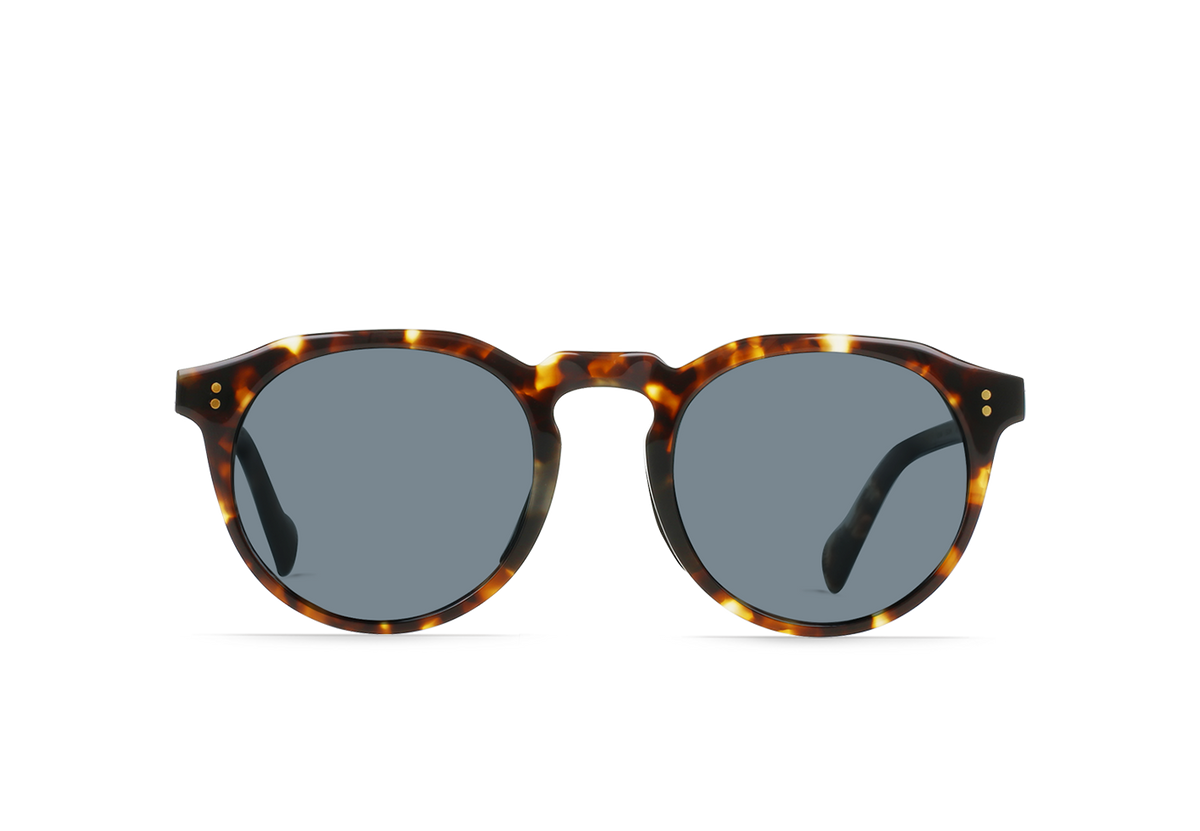 Raen Remmy REC° 49 Sonnenbrille – Brindle Tortoise / Terra Polarized – Ansicht 1