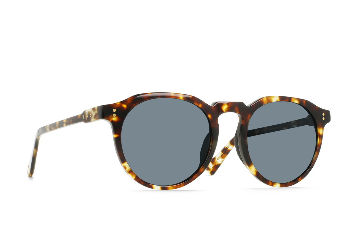 Raen Remmy REC° 52 Sonnenbrille – Brindle Tortoise / Terra Polarized – Ansicht 2