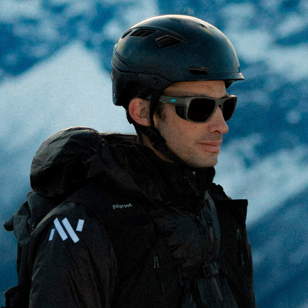 Julbo Shield Kilian Jornet Sportbrille – Dunkelbraun / Hellbraun – REACTIV 0-4 High Contrast – Seitenansicht