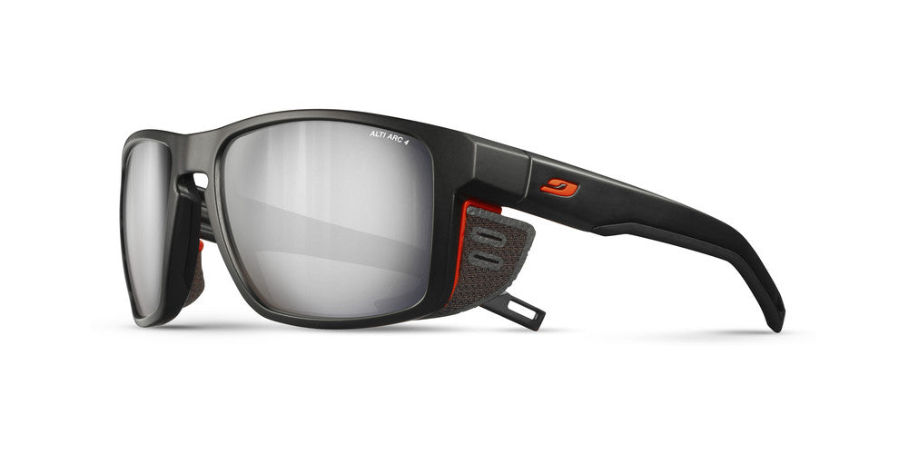 Julbo Shield Sportbrille – Schwarz / Orange – Alti Arc 4 – Frontansicht