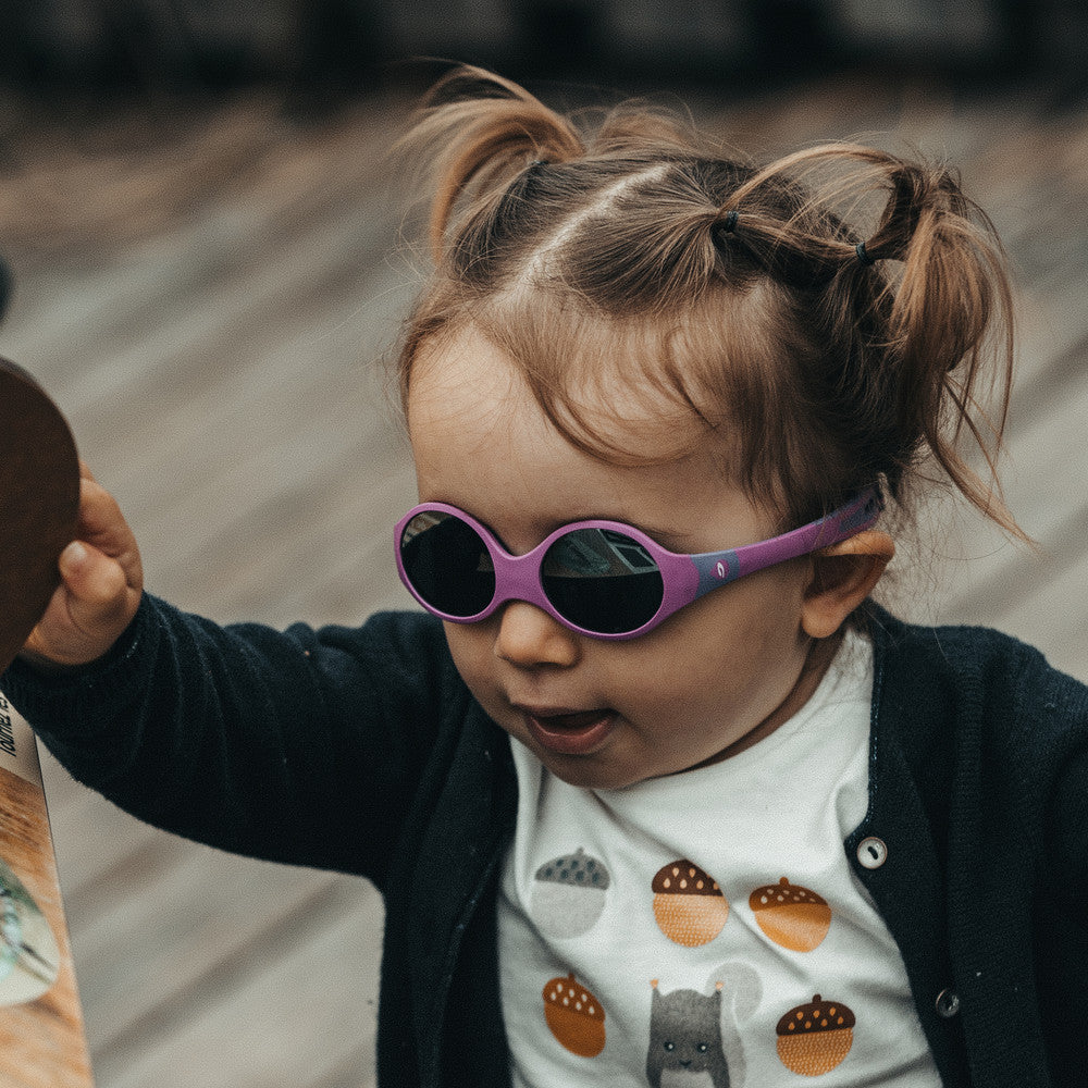 Julbo Loop M Kindersonnenbrille – Dunkelrosa / Violett – Spectron 4 – Seitenansicht