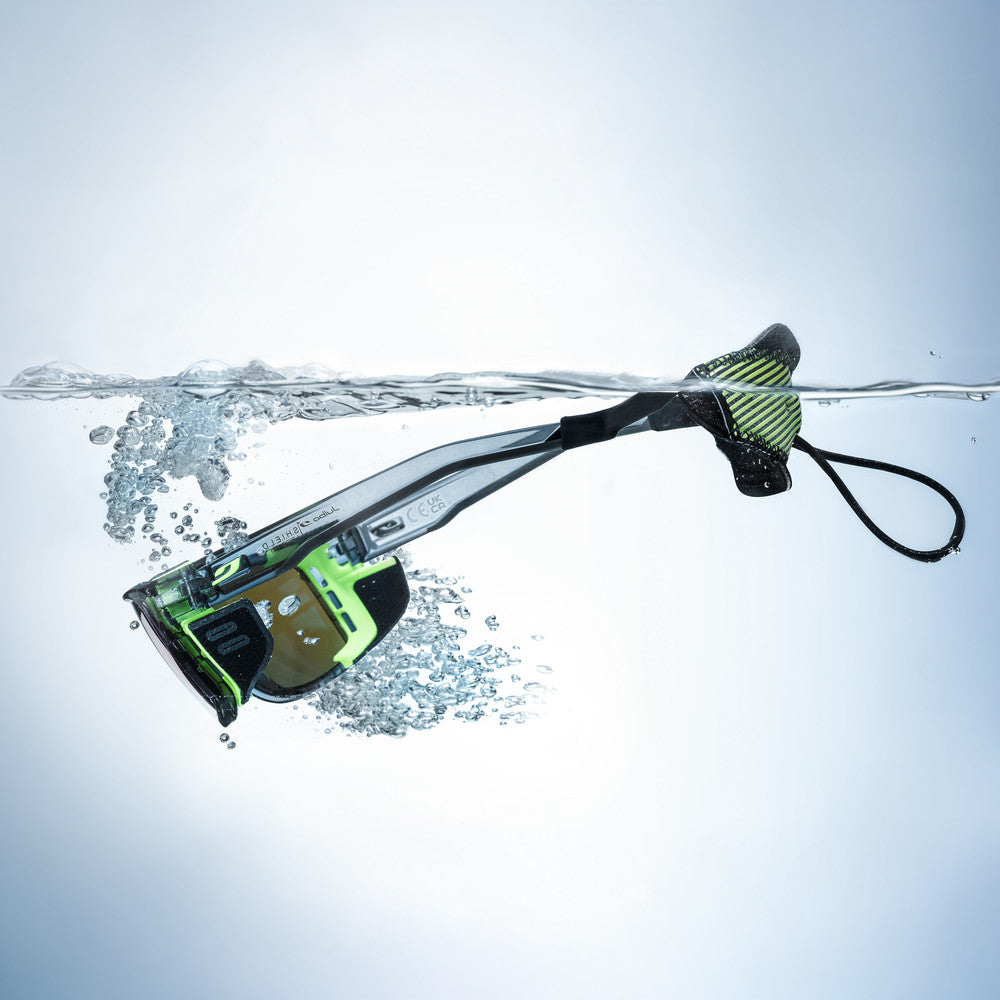 Julbo Camino M Ocean Master Sportbrille – Schwarz / Gelb – Spectron HD 4 Polarized – Seitenansicht