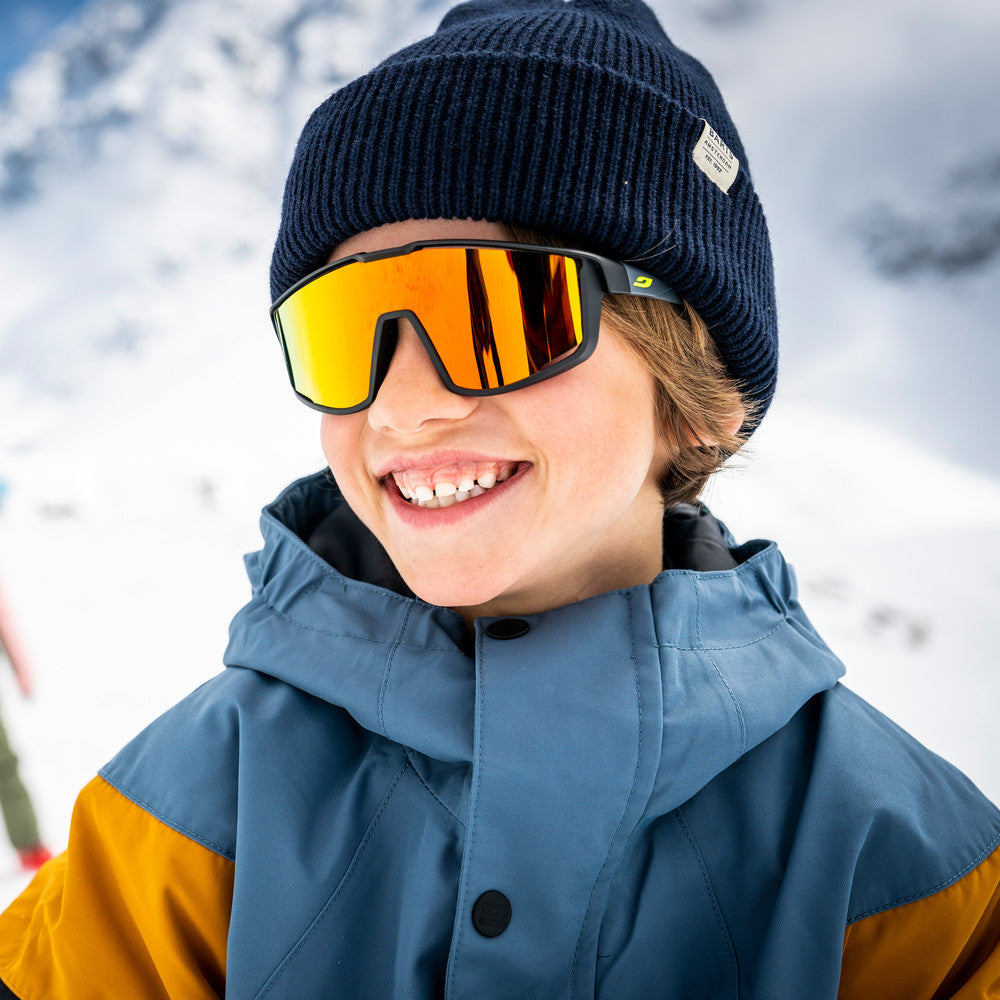 Julbo Fury Junior Kinder-Sportbrille – Schwarz / Grau – REACTIV 1-3 Light Amplifier – Detailansicht