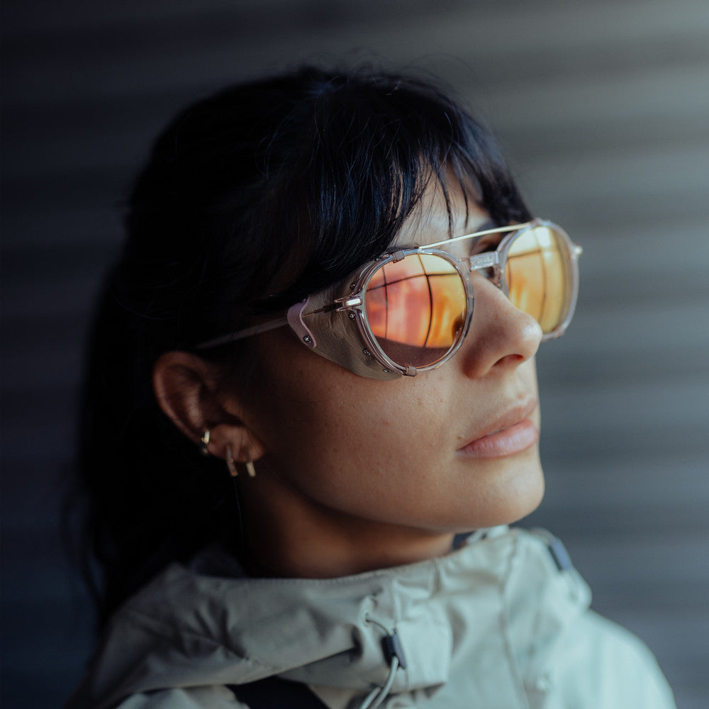 Julbo Legacy Sonnenbrille – Gold Rosa / Beige – REACTIV 1-3 Glare Control – Seitenansicht