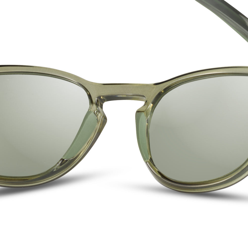 Julbo Shine L Sportbrille – Armygrün / Grün – REACTIV 1-3 Glare Control – Detailansicht