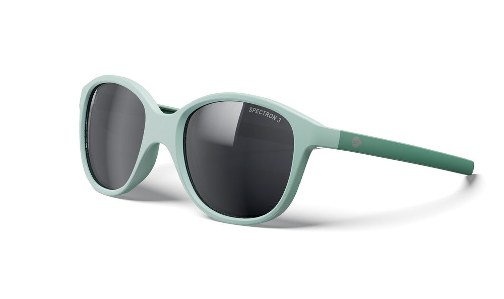Julbo Thea Kindersonnenbrille – Pastellgrün / Flechtengrün – Spectron 3 – Frontansicht