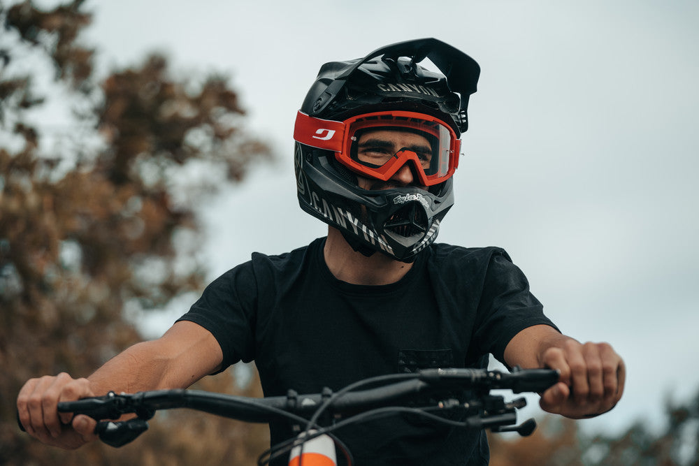 Julbo Session MTB-Brille – Rot – Spectron 0 – Detailansicht