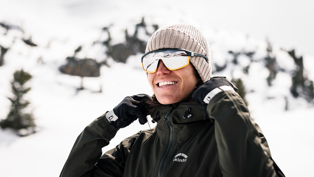 evil eye traileye ng pro Sportbrille – dark green metallic – LST® active silver M – Modelfoto