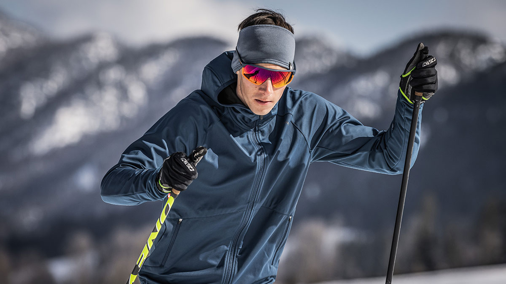 evil eye traileye ng Sportbrille – dark blue matt – LST® active red M – Modelfoto