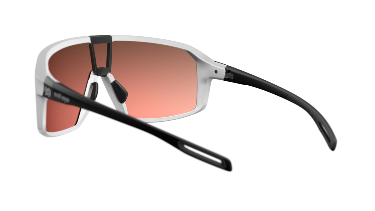 evil eye roadsense Sportbrille – white matt – LST® active blue M – Rückansicht
