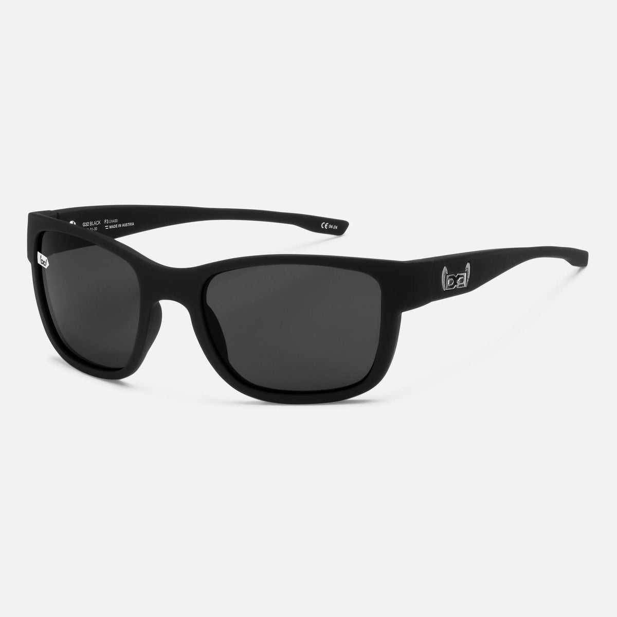 gloryfy G32 black matt Sportbrille – Schrägansicht