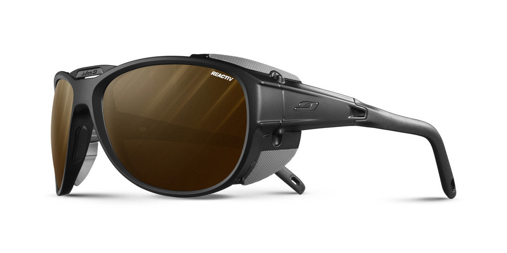 Julbo Explorer 2.0 Sportbrille – Schwarz / Grau – REACTIV 2-4 Polarized – Frontansicht