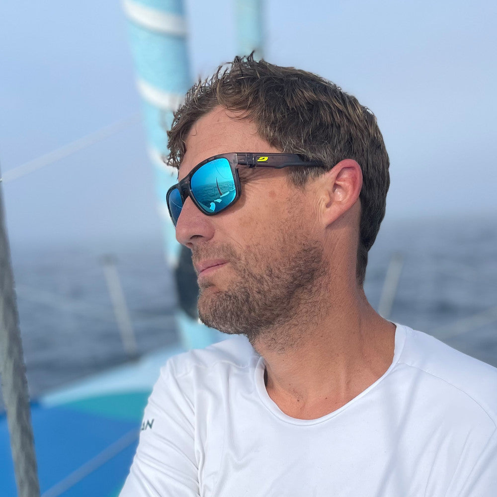 Julbo Shield Ocean Master Sportbrille – Schwarz / Gelb – Spectron HD 4 Polarized – Detailansicht
