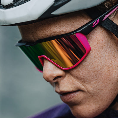 Julbo Fury Sportbrille – Schwarz / Rosa – Spectron 3 – Detailansicht