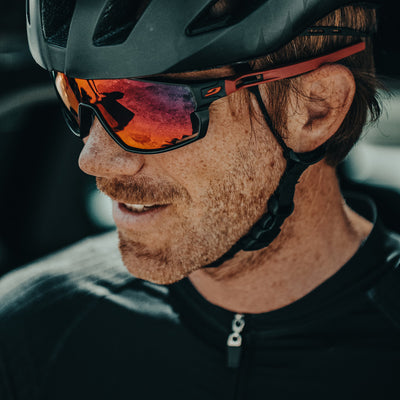 Julbo Rush Sportbrille – Schwarz / Rot – Spectron 3 – Detailansicht