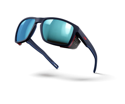 Julbo Shield M Ocean Master Sportbrille – Dunkelblau / Neonorange – Spectron HD 4 Polarized – Seitenansicht