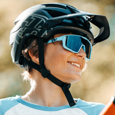 Julbo Fury Junior Kinder-Sportbrille – Blau – Spectron 3 – Detailansicht