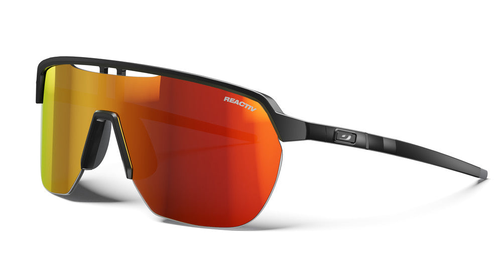Julbo Frequency Sportbrille – Schwarz / Grau – REACTIV 1-3 Light Amplifier – Frontansicht