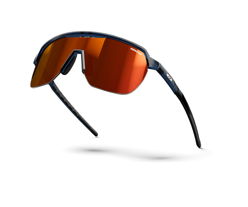 Julbo Frequency Sportbrille – Blau Durchscheinend / Schwarz – REACTIV 0-3 High Contrast – Detailansicht