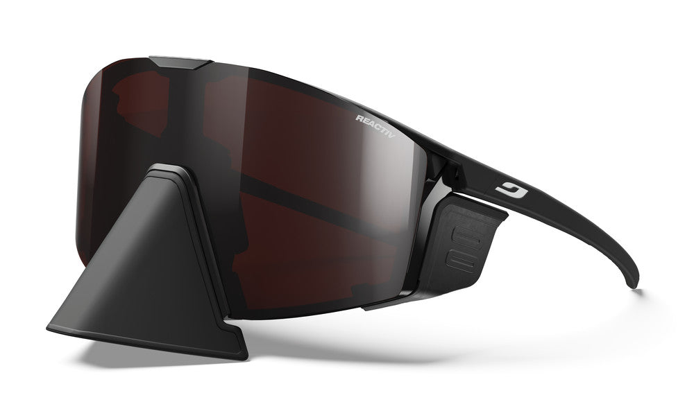 Julbo Edge Cover Sportbrille – Schwarz – REACTIV 0-4 High Contrast – Seitenansicht