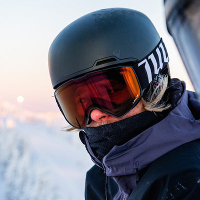 Julbo Cyrius-X Skibrille – Schwarz – REACTIV 0-4 High Contrast (Flash Rot) – Detailansicht