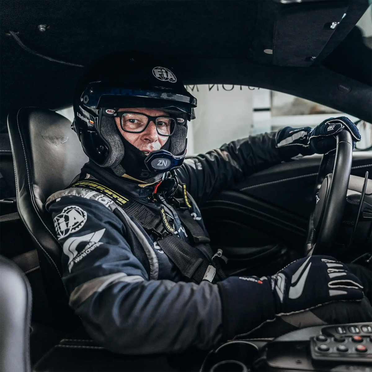 gloryfy GX Sport Drift sky Korrektionsbrille – Tragebild Damen