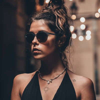 gloryfy Gi33 Barcelona black in black POL Sonnenbrille – Tragebild Damen