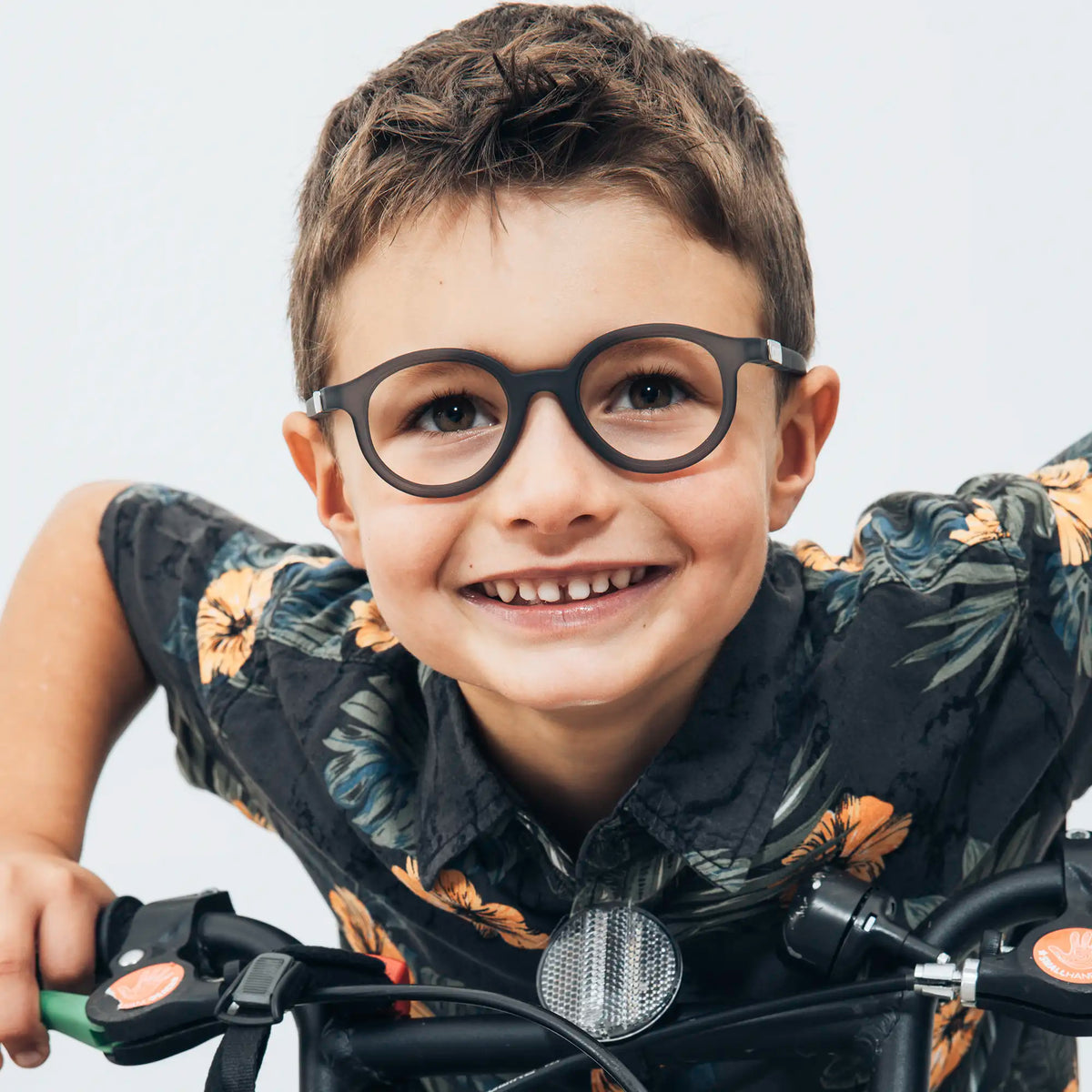 gloryfy GX Kids Lion purple matt Kinderbrille – Tragebild Herren